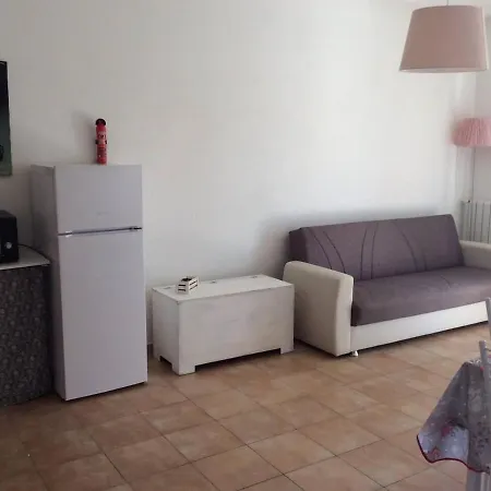 Apartment La Casa Al Mare Di Nicole Viareggio